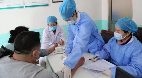 温县首批重点人群紧急接种新冠疫苗，筑牢疫情防控屏障